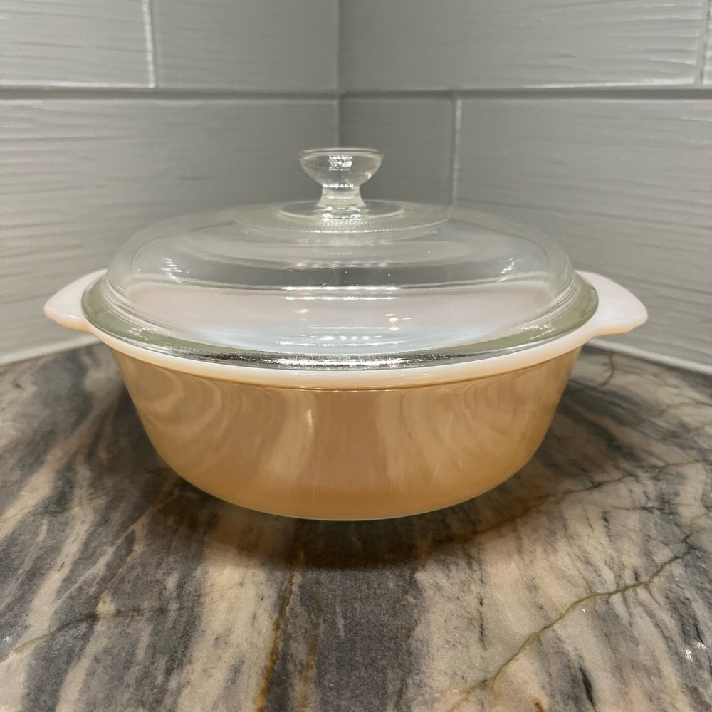Vintage Fire King 1.5 qt Bowl Peach Gold Luster Casserole Dish W/ Lid made USA